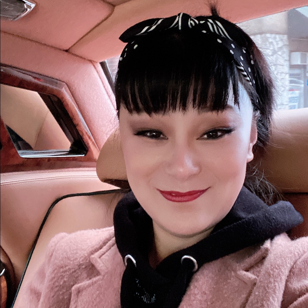 Meet your Posher, Qiu h